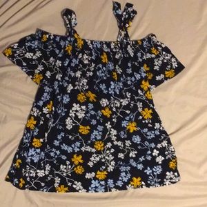 Lane Bryant Summer Flower print Blouse Woman’s Plus size 14/16